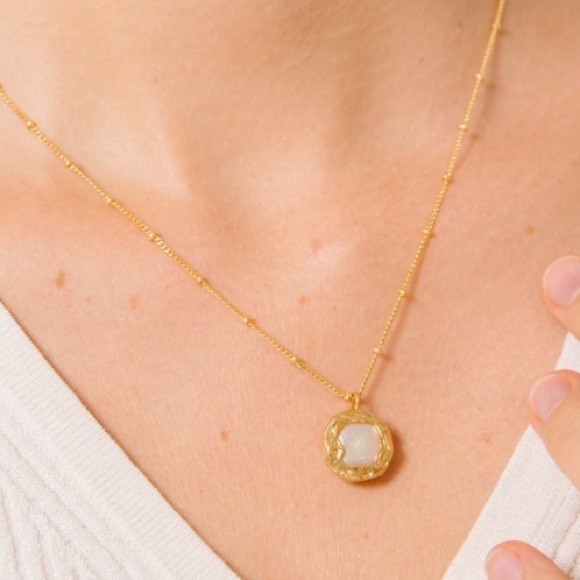 Pearl pendant necklace - Picture 4 of 6